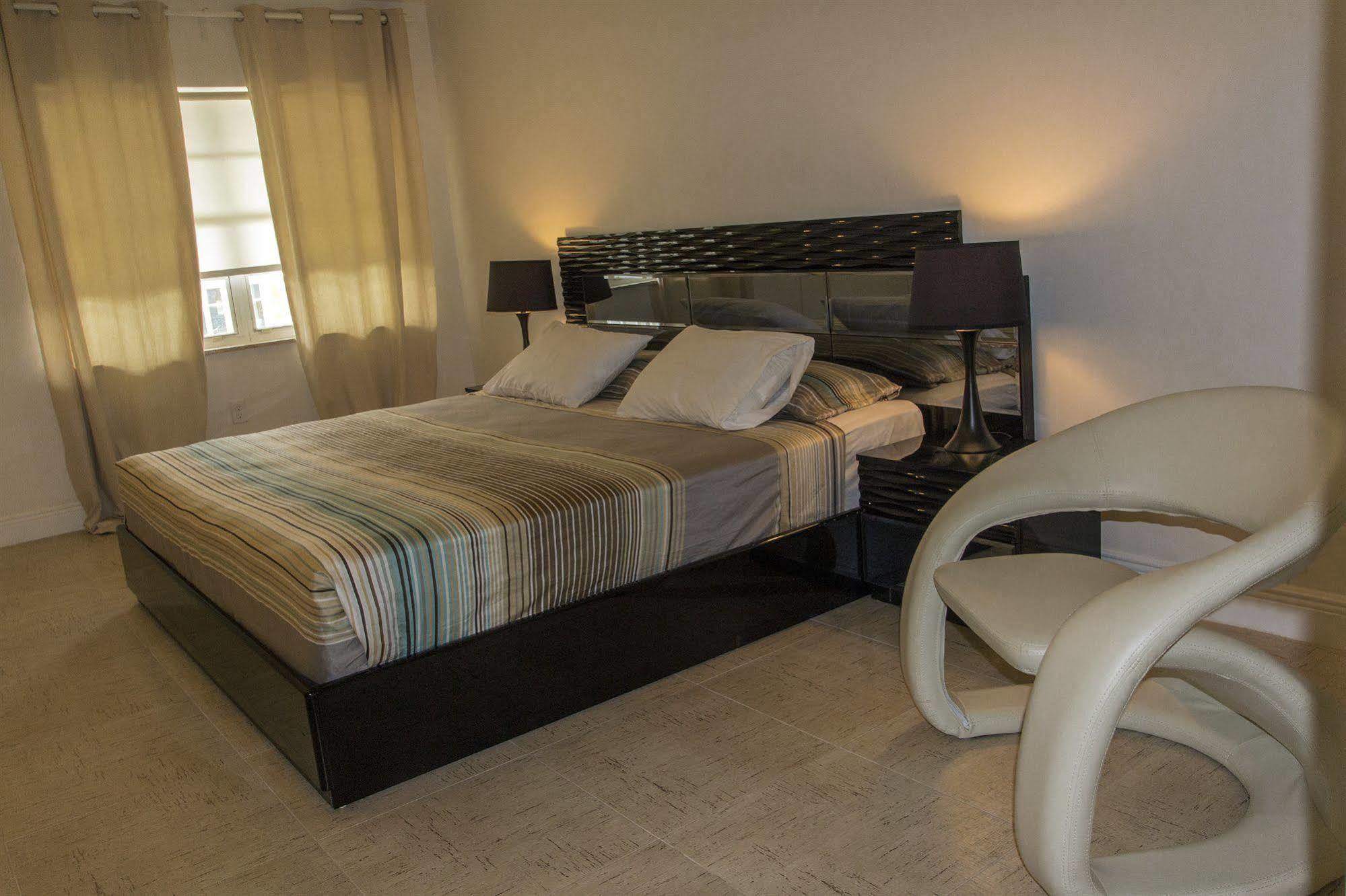Oyo Hotel Coral Gables - Miami Airport Esterno foto